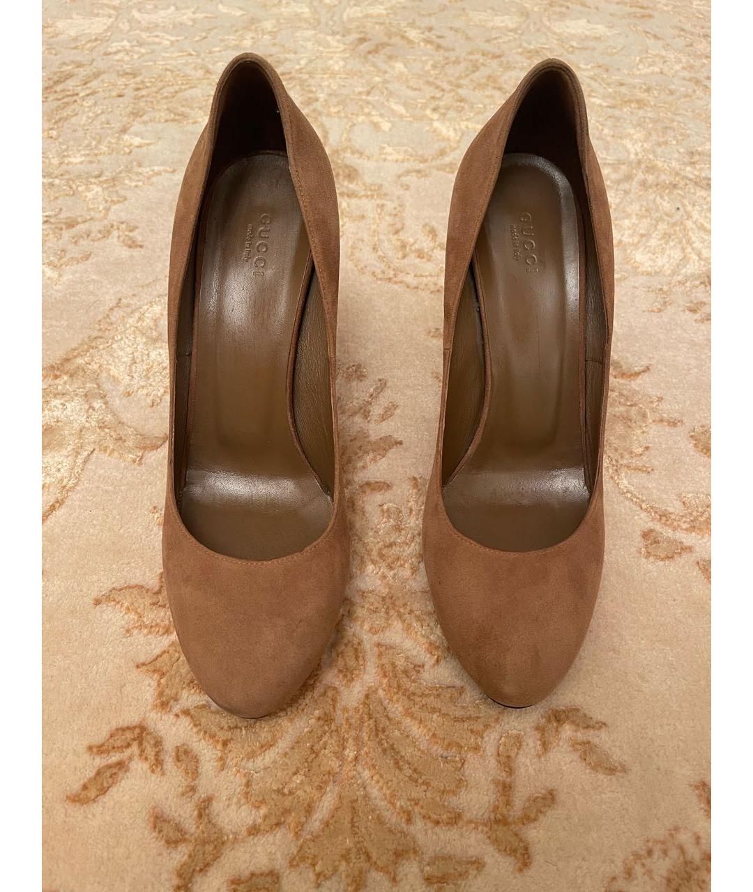 GUCCI Горчичные замшевые туфли, фото 2
