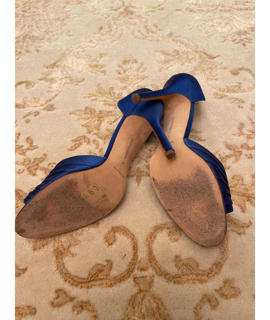MANOLO BLAHNIK Синие бархатные туфли, фото 6