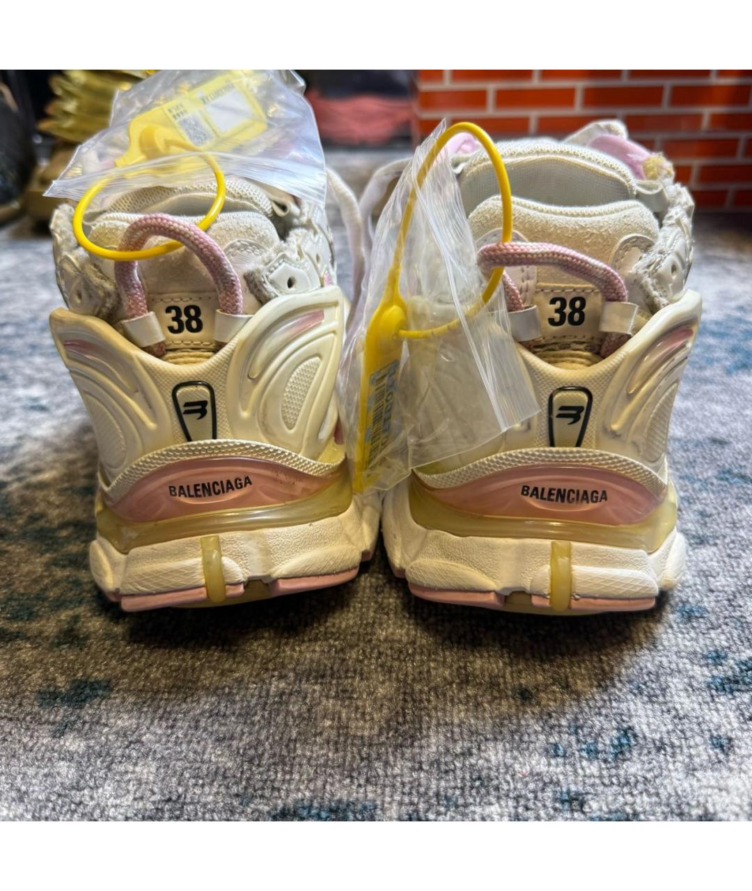 BALENCIAGA Белые кроссовки, фото 4