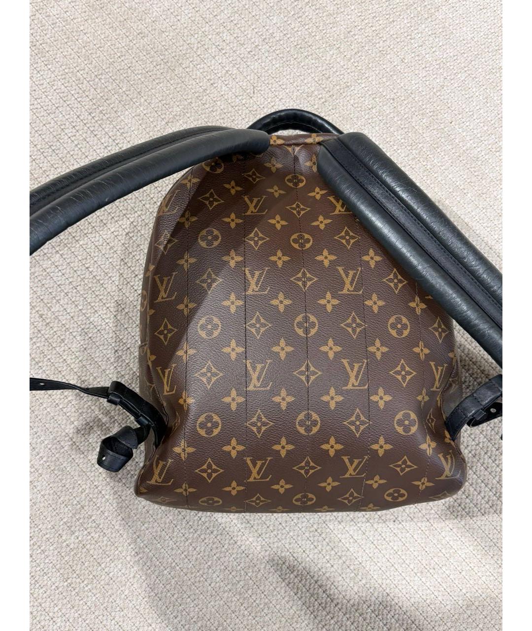 LOUIS VUITTON Коричневый кожаный рюкзак, фото 5
