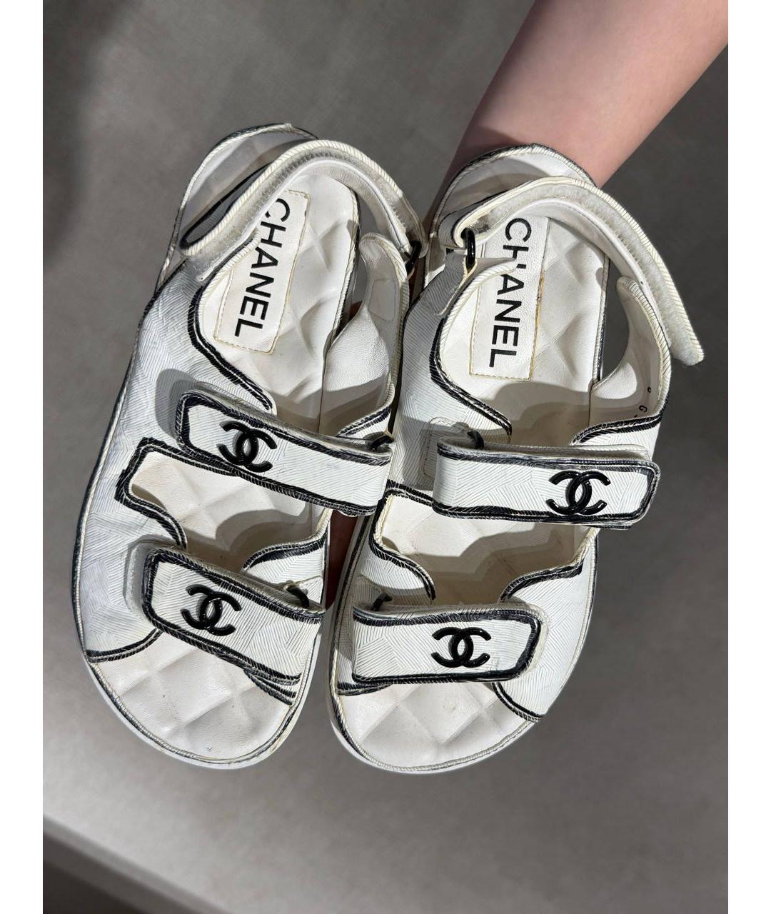 CHANEL Белые текстильные сандалии, фото 2