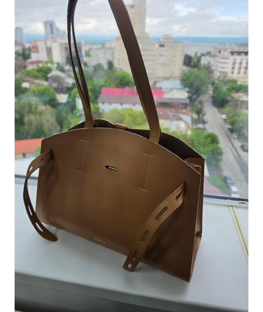 FURLA Коричневая кожаная сумка тоут, фото 4