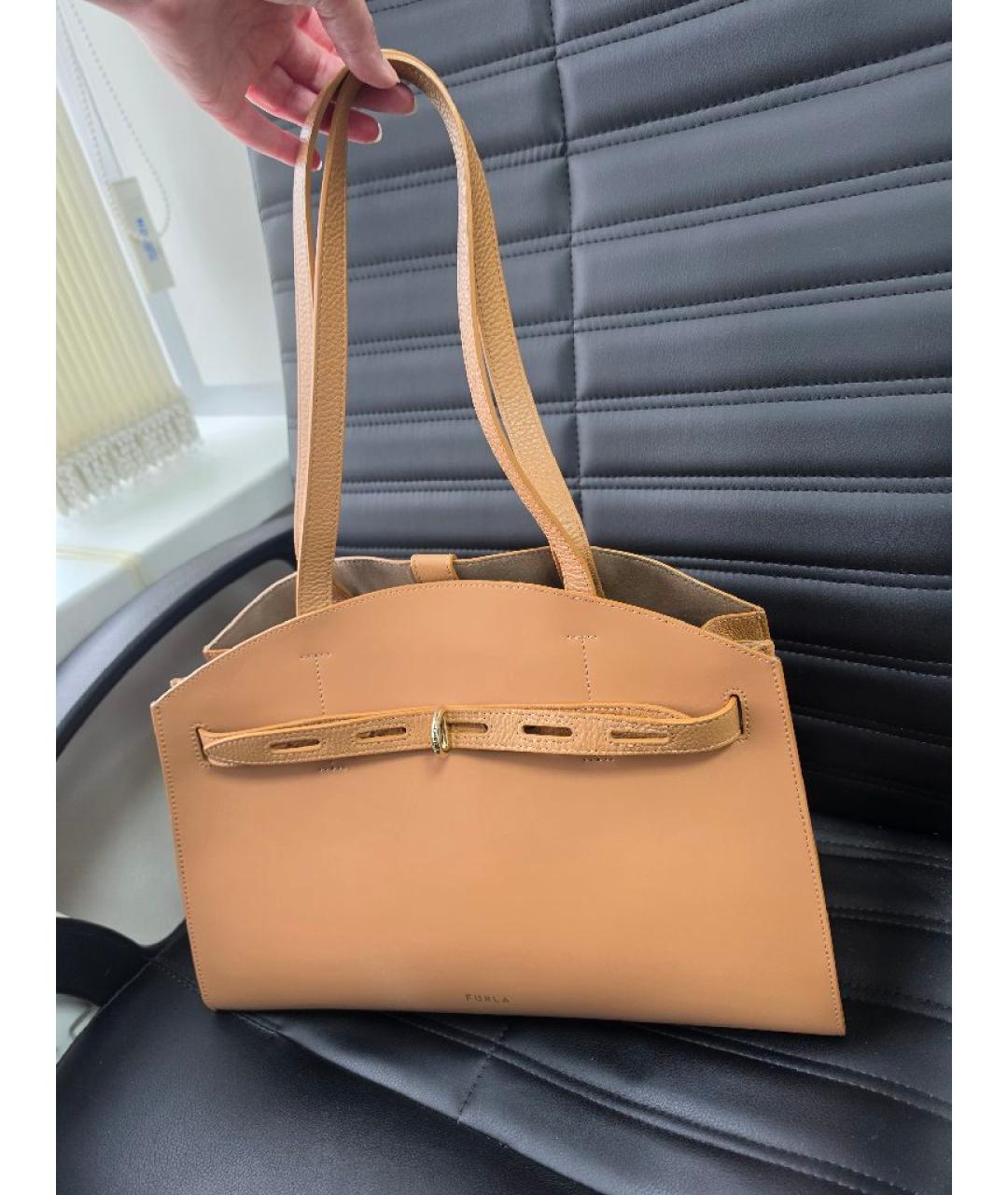 FURLA Коричневая кожаная сумка тоут, фото 2