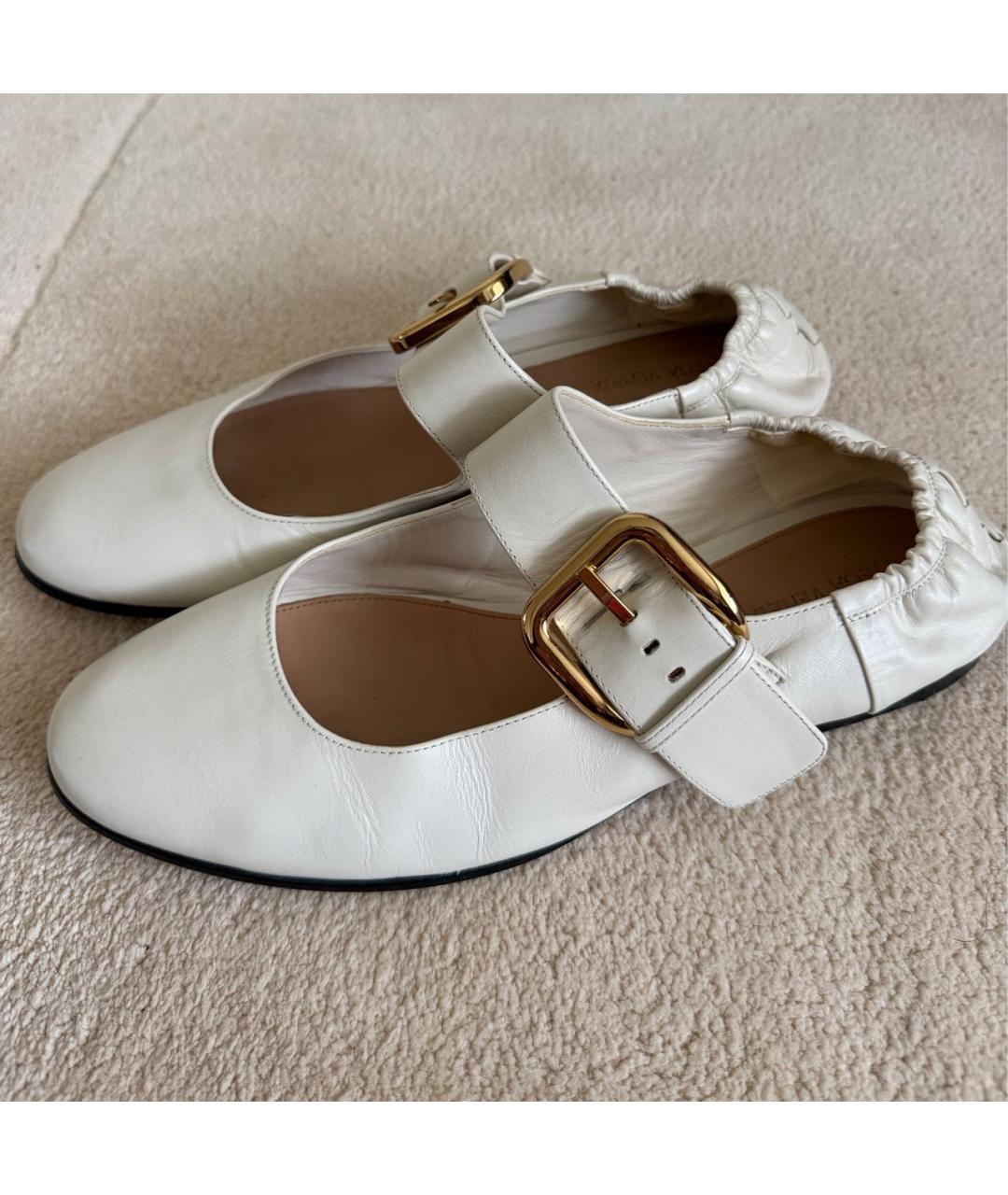 BOTTEGA VENETA Белые кожаные балетки, фото 4