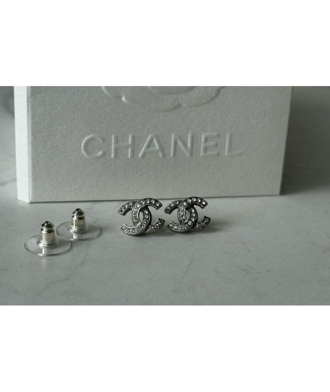 CHANEL Серебряные металлические серьги, фото 2