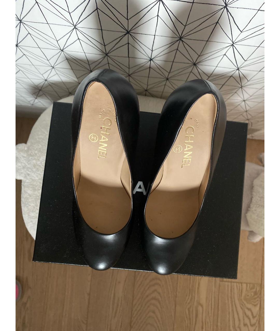 CHANEL Черные кожаные туфли, фото 3