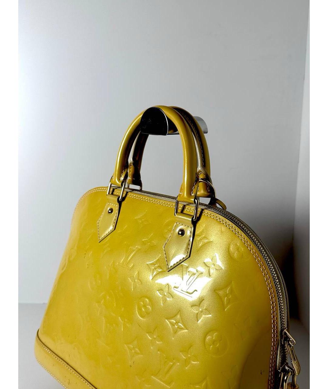 LOUIS VUITTON Желтая сумка с короткими ручками из лакированной кожи, фото 6