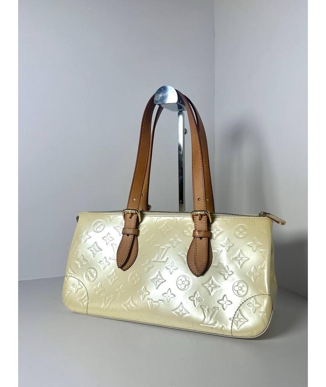 LOUIS VUITTON Бежевая сумка через плечо из лакированной кожи, фото 6