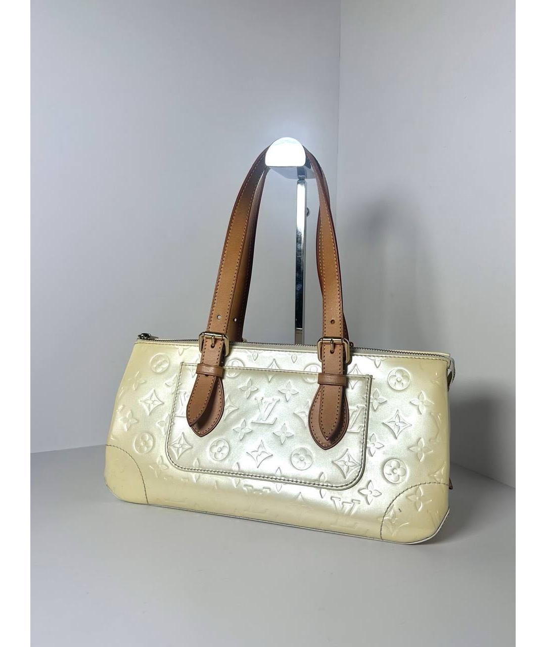 LOUIS VUITTON Бежевая сумка через плечо из лакированной кожи, фото 2