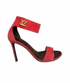 LOUIS VUITTON Босоножки