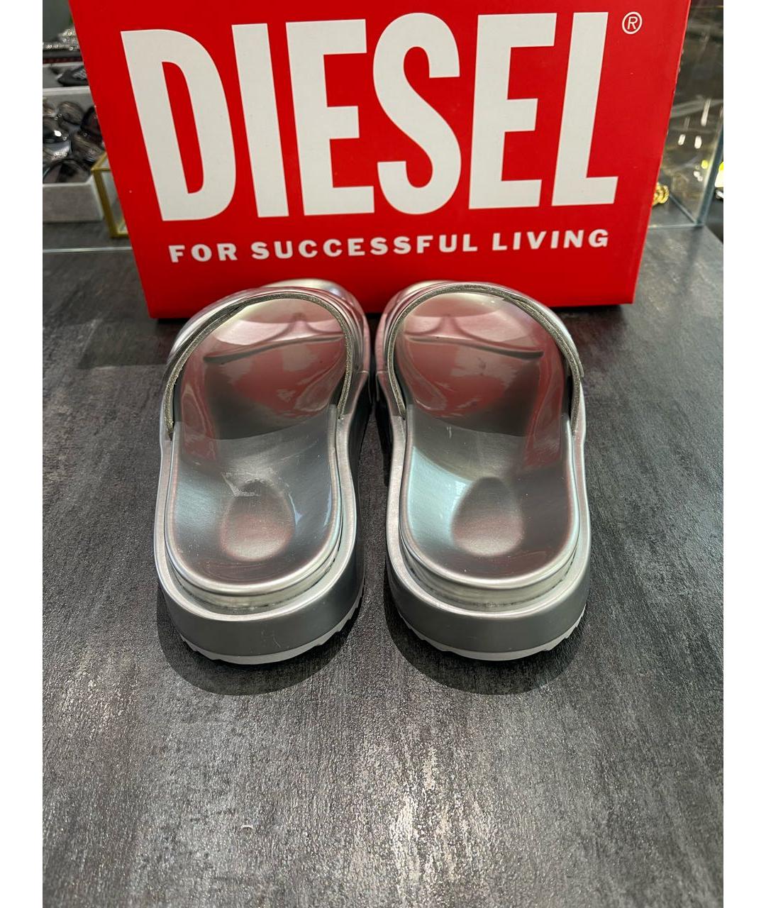 DIESEL Серебряные шлепанцы из лакированной кожи, фото 3
