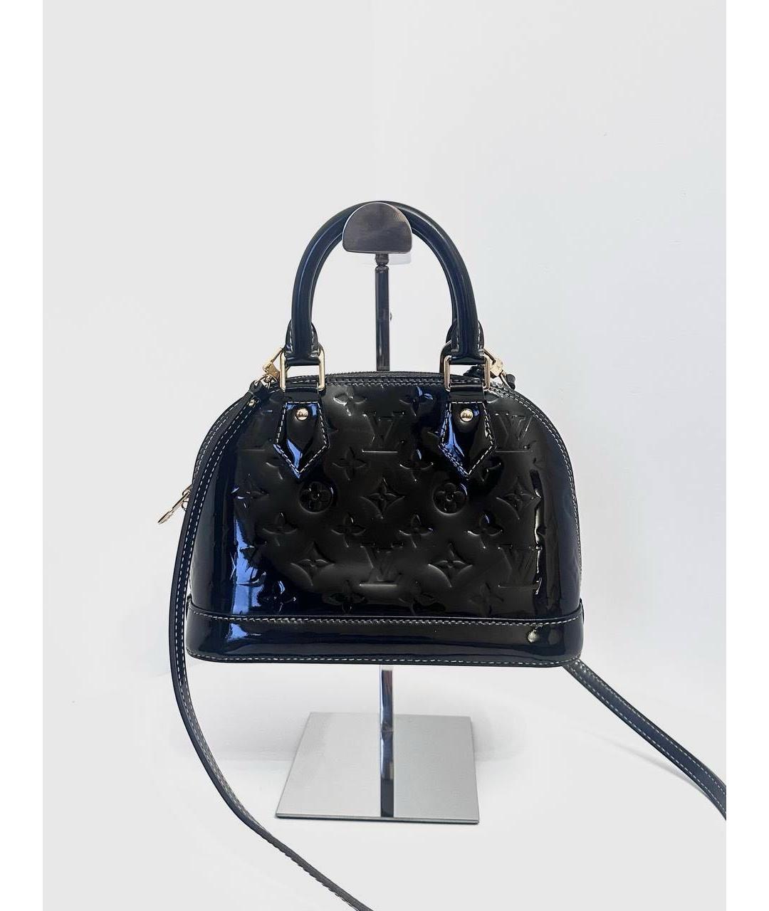 LOUIS VUITTON Черная сумка с короткими ручками из лакированной кожи, фото 3