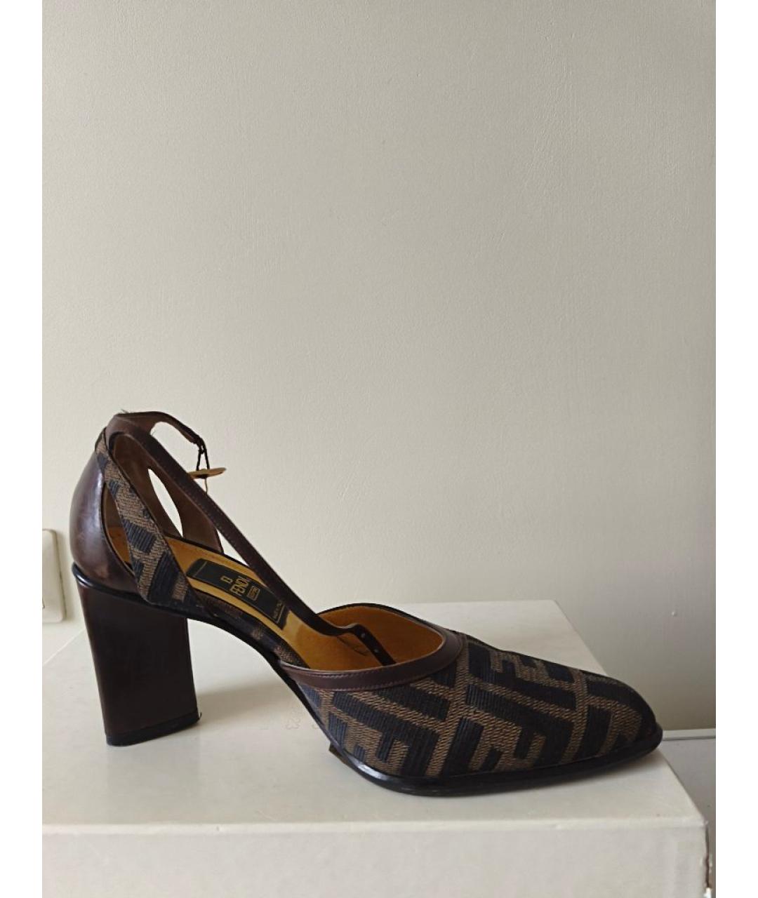 FENDI Коричневые текстильные туфли, фото 7