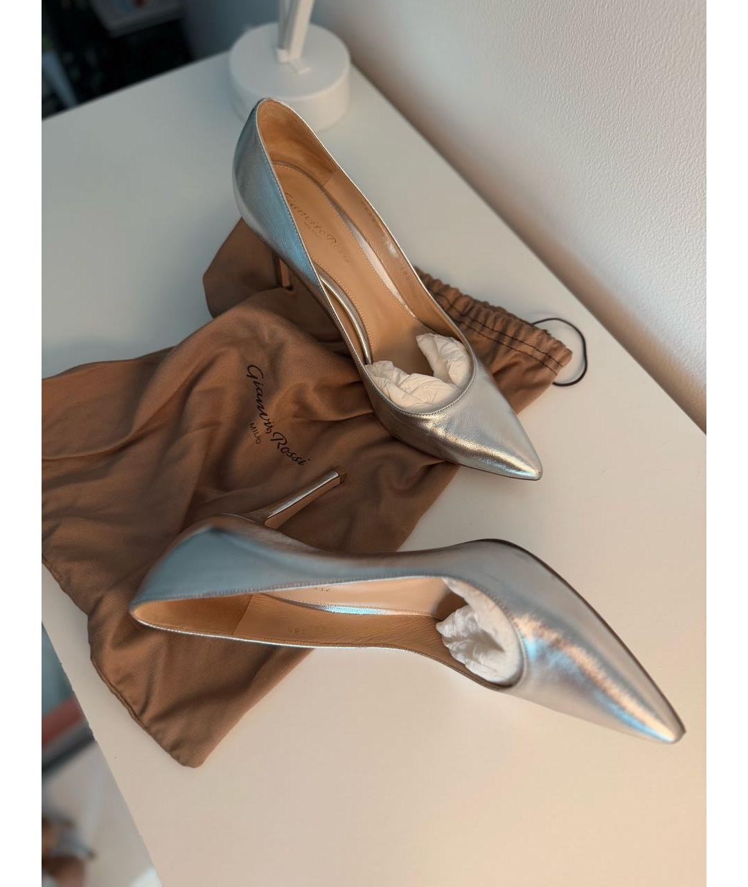 GIANVITO ROSSI Серебряные кожаные туфли, фото 6