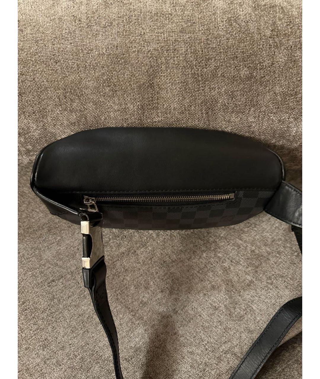 LOUIS VUITTON Серая поясная сумка, фото 5