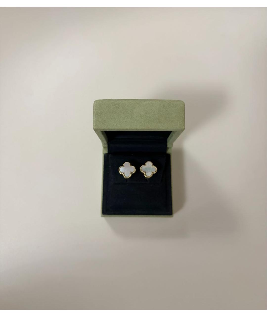 VAN CLEEF & ARPELS Белые серьги из желтого золота, фото 2