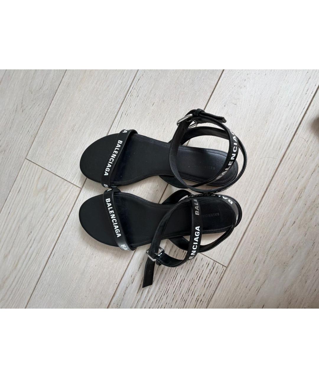 BALENCIAGA Черные кожаные босоножки, фото 3