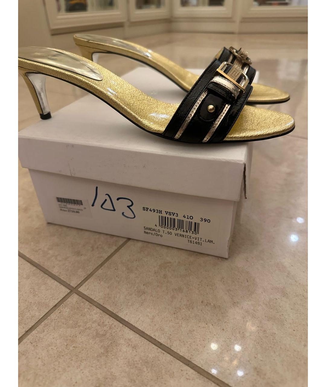VERSACE Золотые кожаные босоножки, фото 9