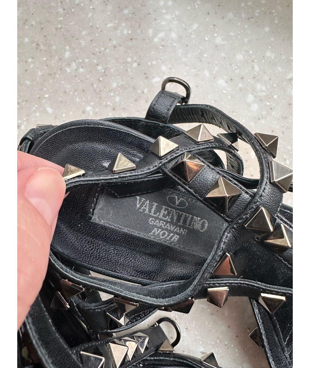 VALENTINO Черные кожаные босоножки, фото 3