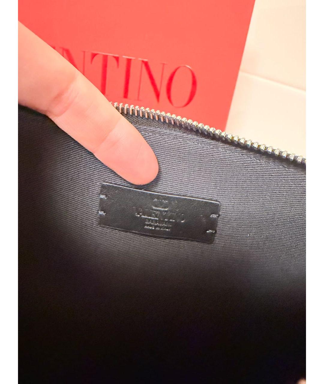 VALENTINO Черная кожаная барсетка, фото 5