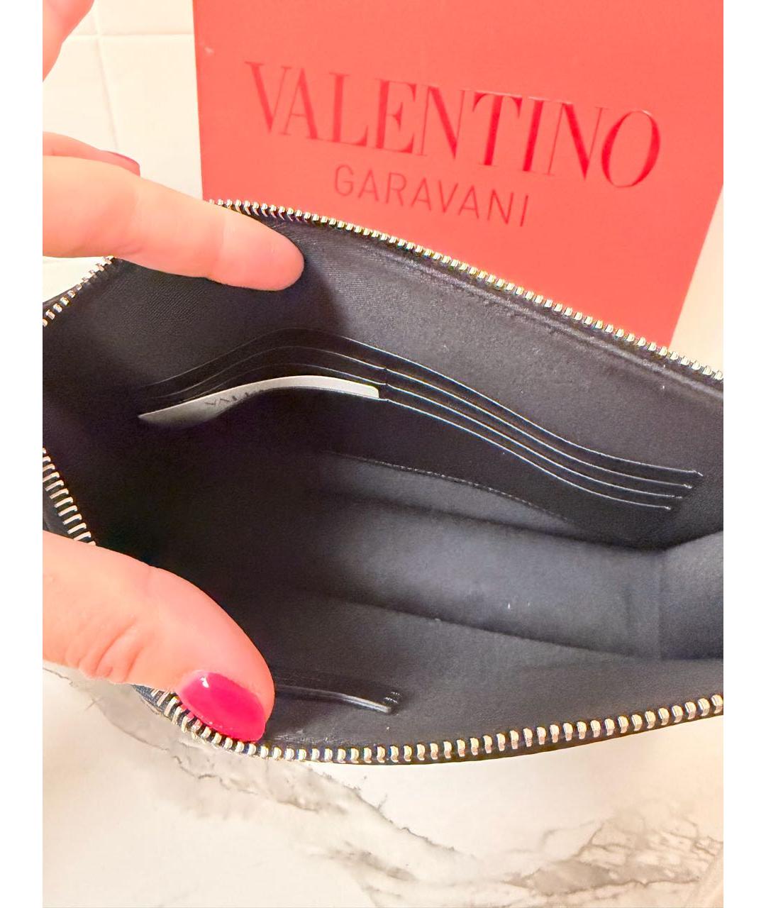 VALENTINO Черная кожаная барсетка, фото 4