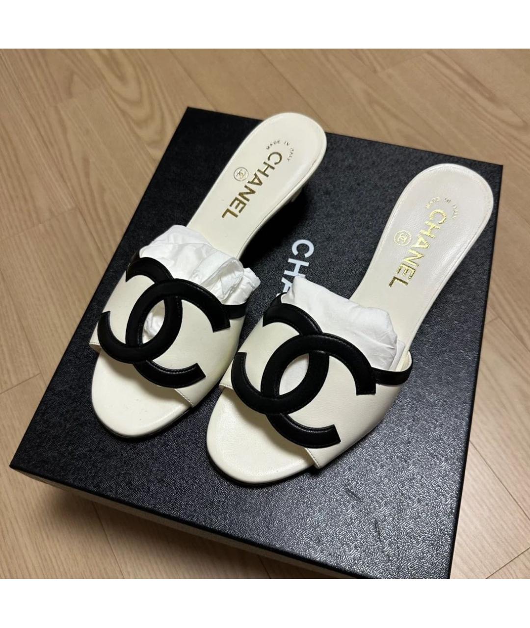 CHANEL Белые кожаные мюли, фото 5
