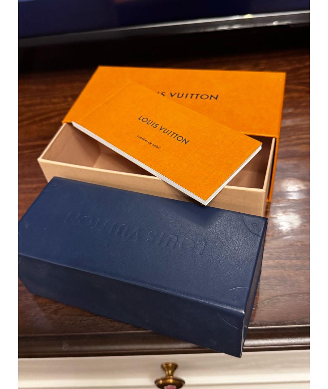 LOUIS VUITTON Черные пластиковые солнцезащитные очки, фото 7
