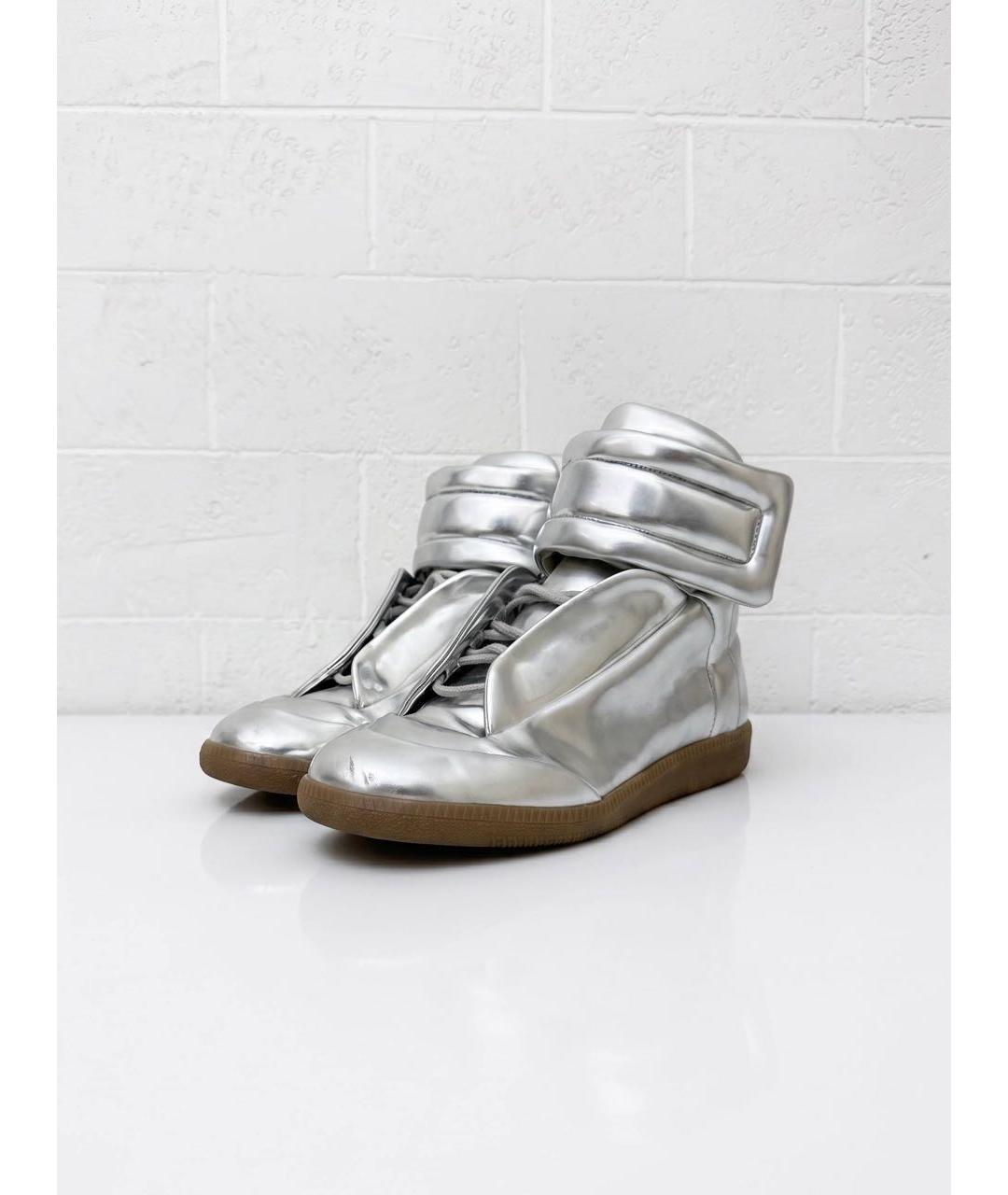MAISON MARGIELA Серебряные кожаные кроссовки, фото 2