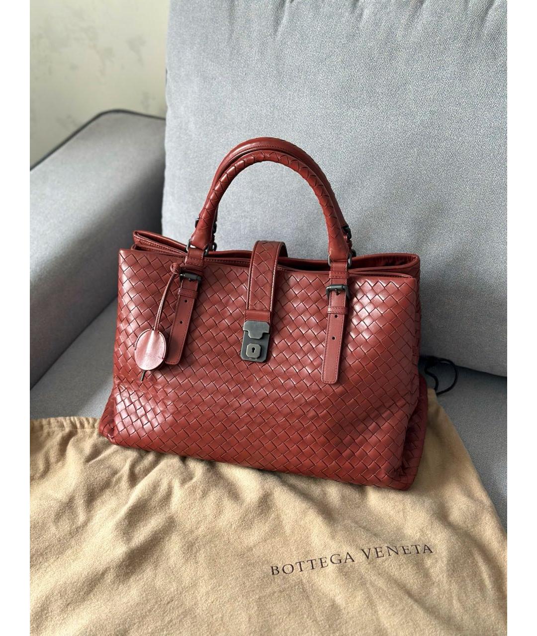 BOTTEGA VENETA Коричневая кожаная сумка с короткими ручками, фото 2