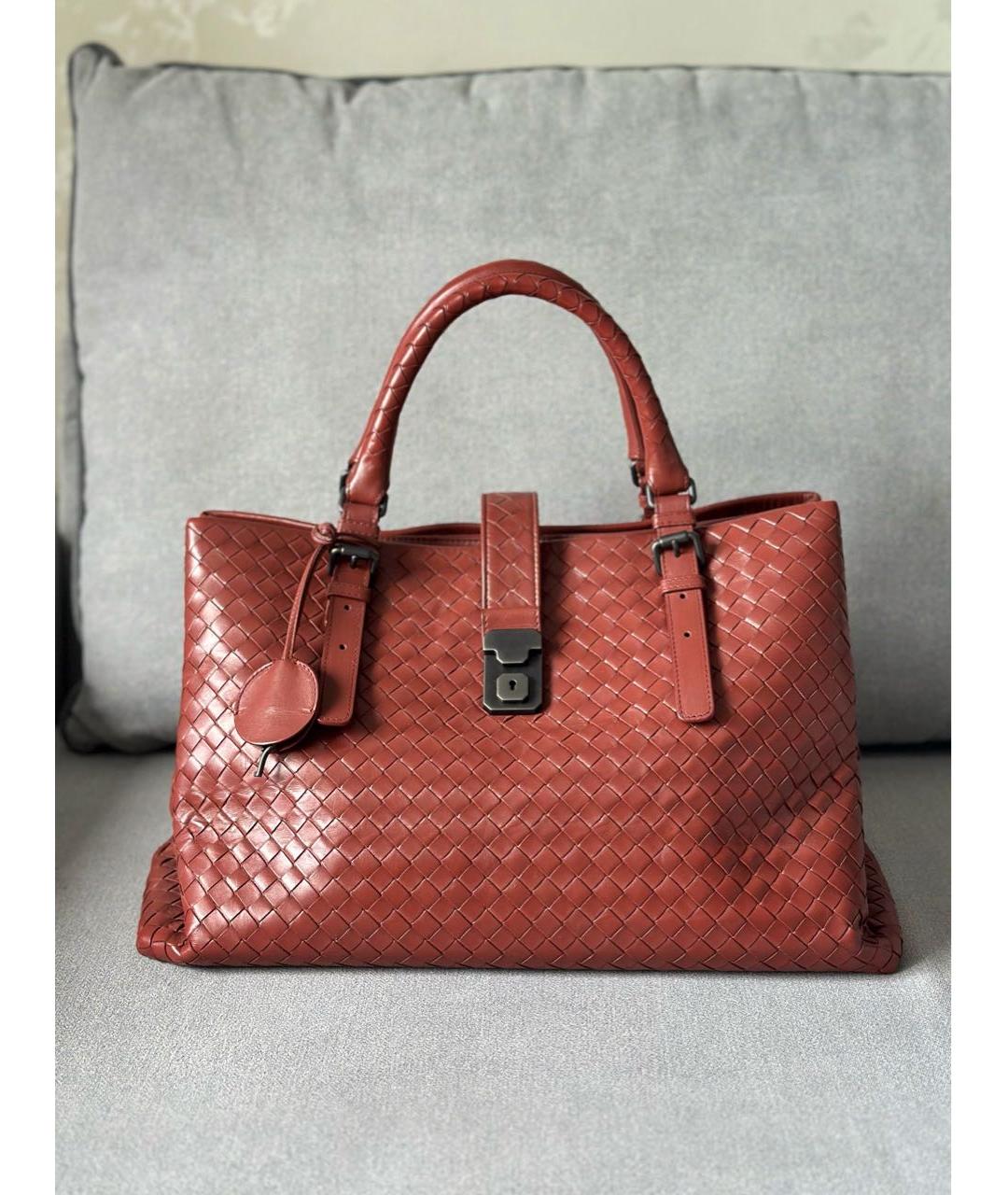 BOTTEGA VENETA Коричневая кожаная сумка с короткими ручками, фото 3