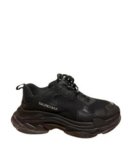BALENCIAGA Низкие кроссовки / кеды