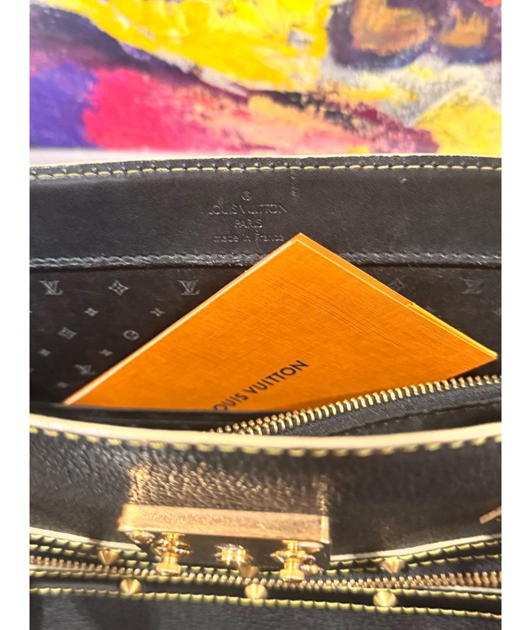LOUIS VUITTON Черная кожаная сумка с короткими ручками, фото 4
