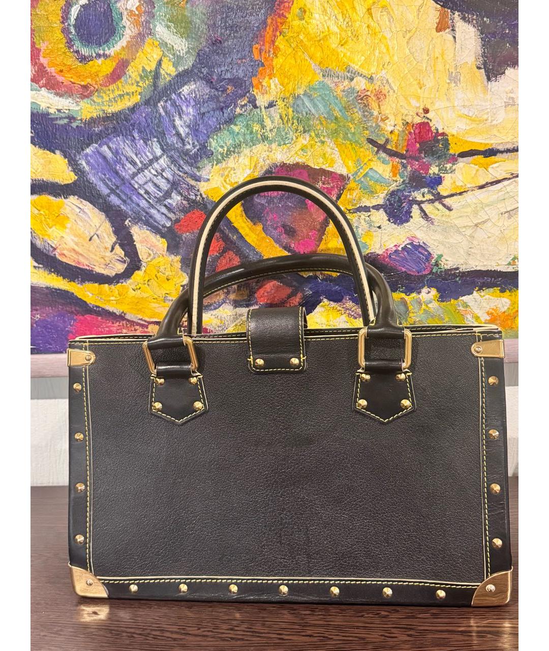 LOUIS VUITTON Черная кожаная сумка с короткими ручками, фото 3