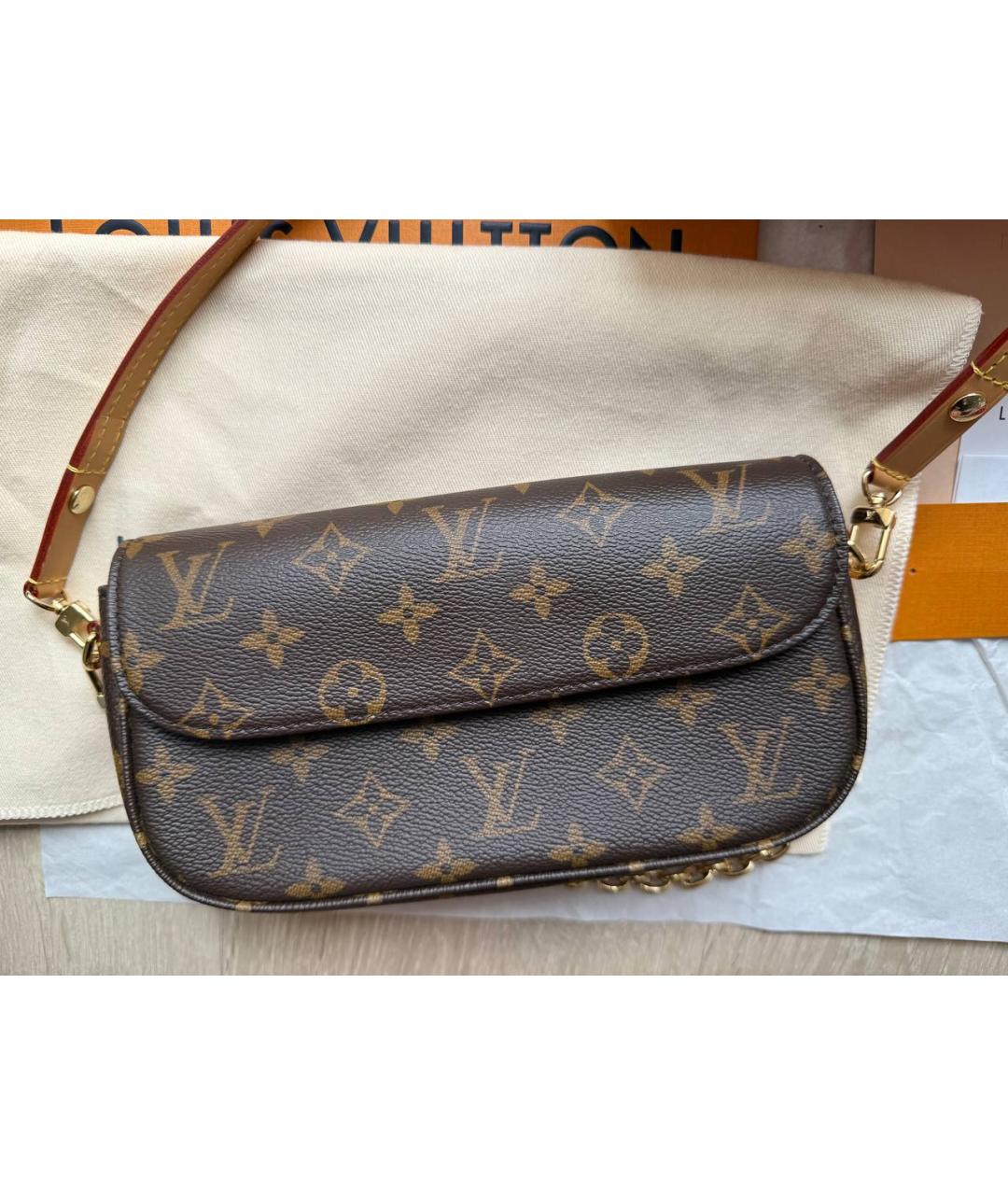 LOUIS VUITTON Коричневая сумка через плечо, фото 9
