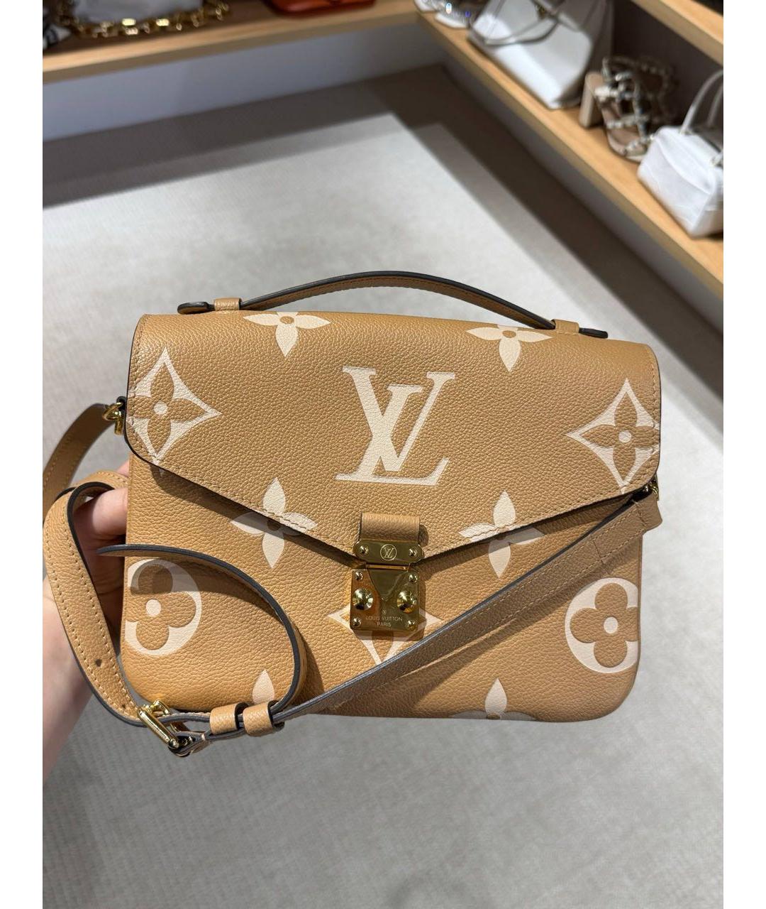 LOUIS VUITTON Бежевая кожаная сумка через плечо, фото 6
