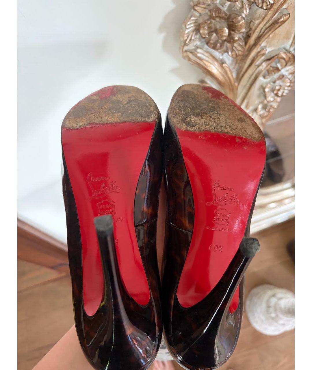 CHRISTIAN LOUBOUTIN Коричневые туфли из лакированной кожи, фото 5