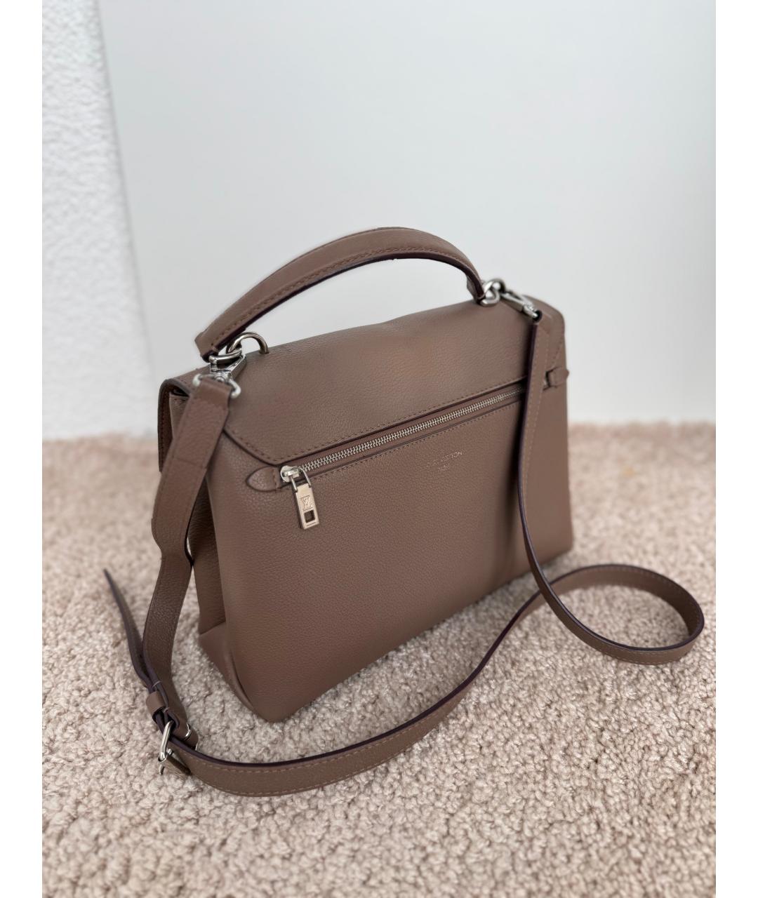 LOUIS VUITTON Коричневая кожаная сумка с короткими ручками, фото 4