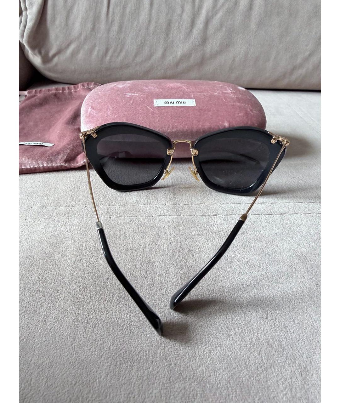 MIU MIU Черные пластиковые солнцезащитные очки, фото 2