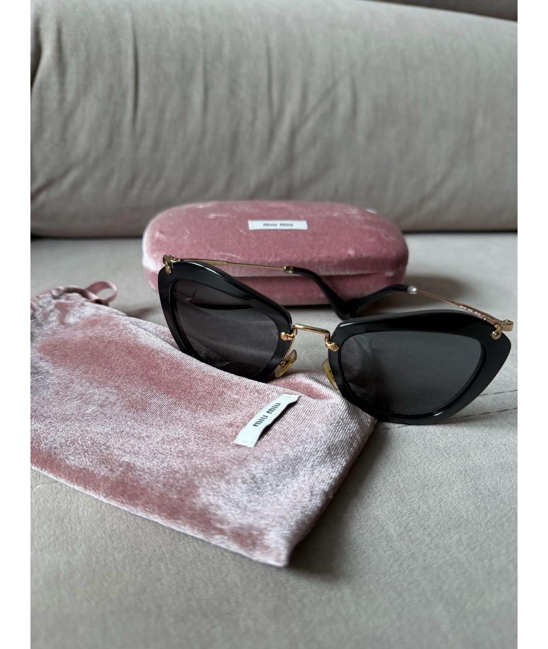 MIU MIU Черные пластиковые солнцезащитные очки, фото 3