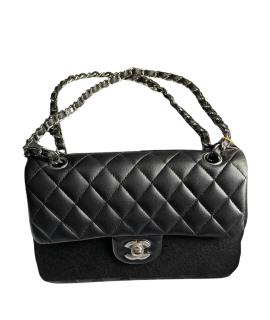 CHANEL Сумка через плечо