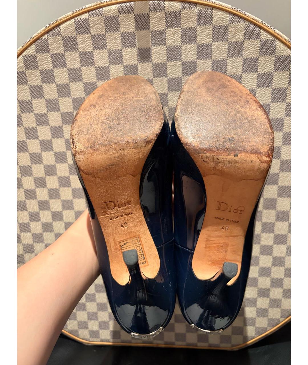 CHRISTIAN DIOR Темно-синие туфли из лакированной кожи, фото 5