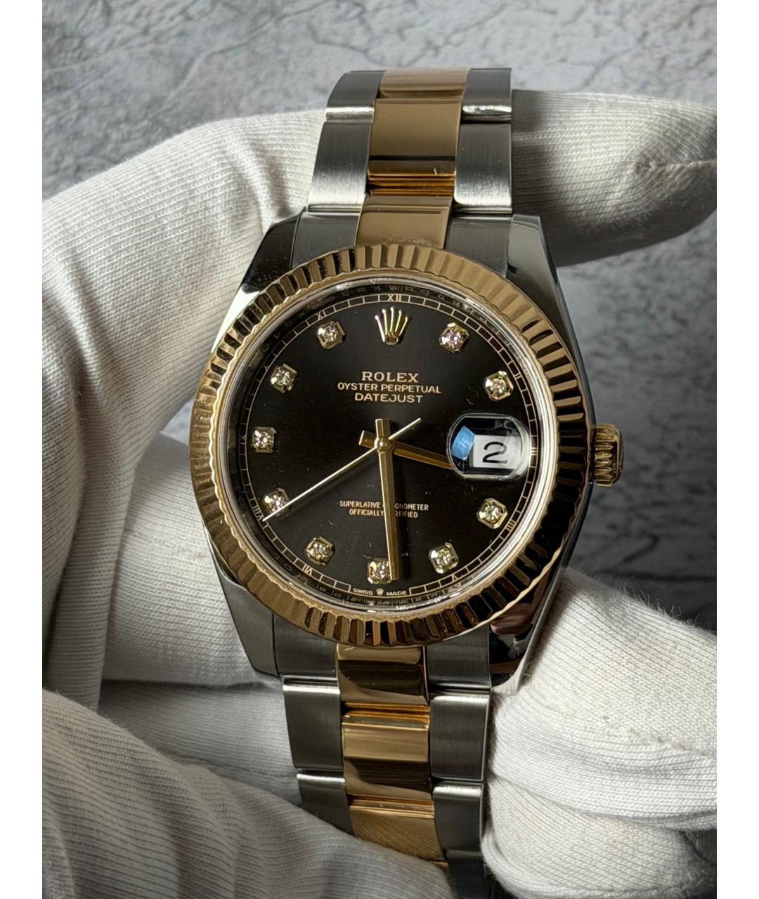 ROLEX Черные часы из желтого золота, фото 3