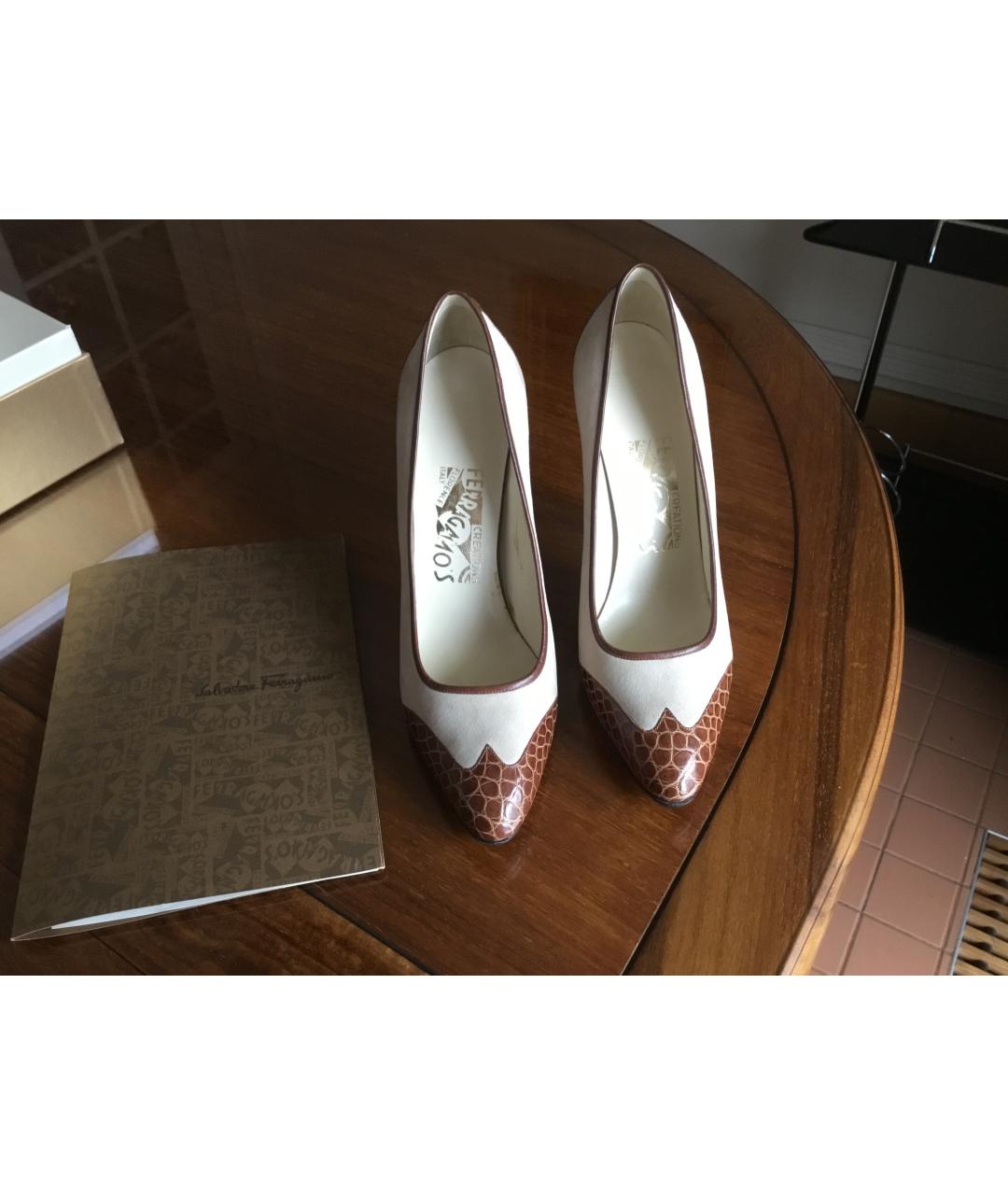 FERRAGAMO Бежевые кожаные туфли, фото 2