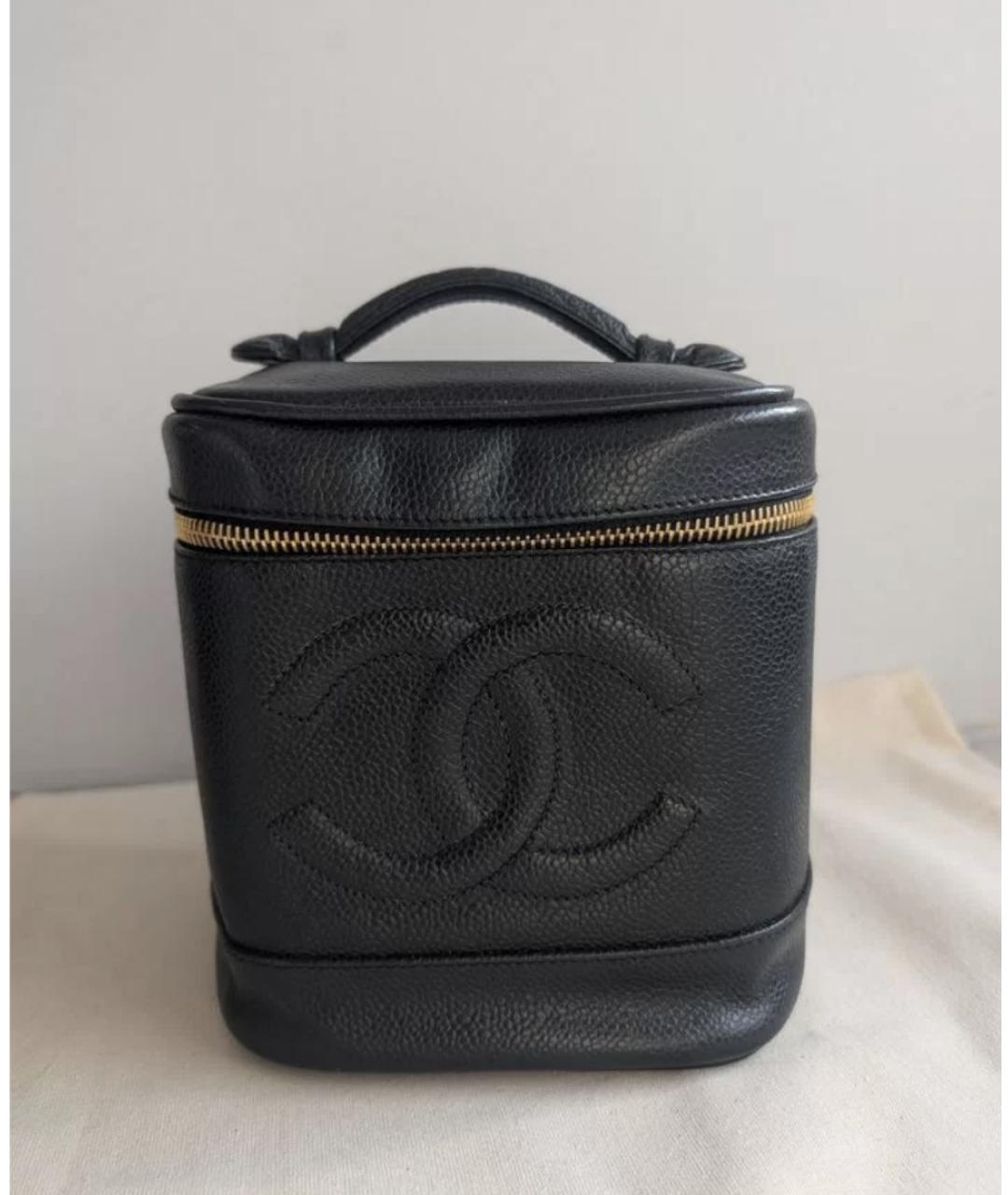 CHANEL Черная кожаная сумка с короткими ручками, фото 9