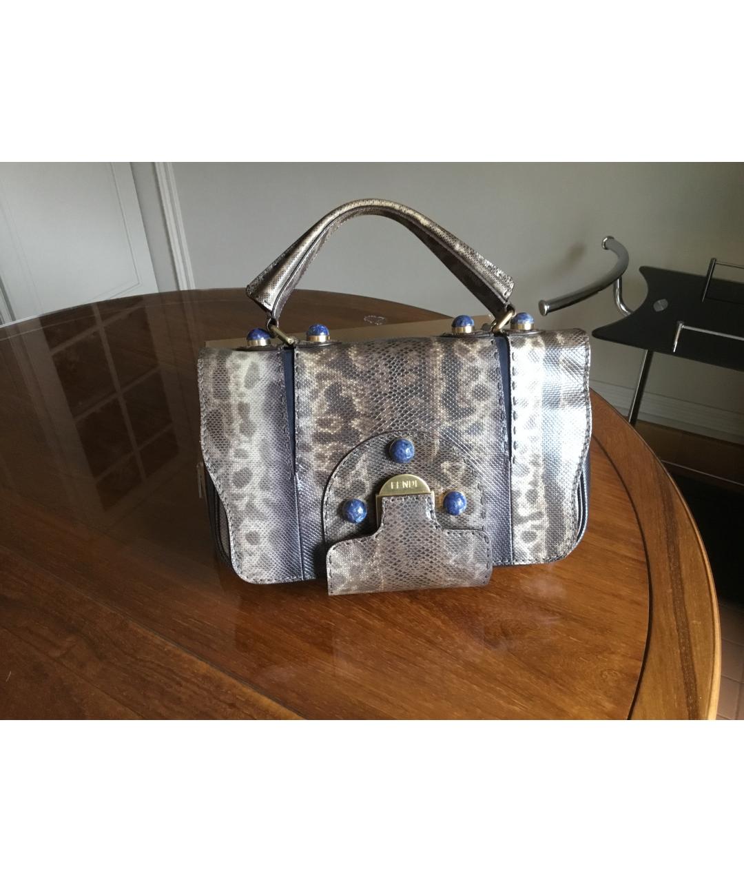 FENDI Коричневая сумка с короткими ручками из экзотической кожи, фото 7