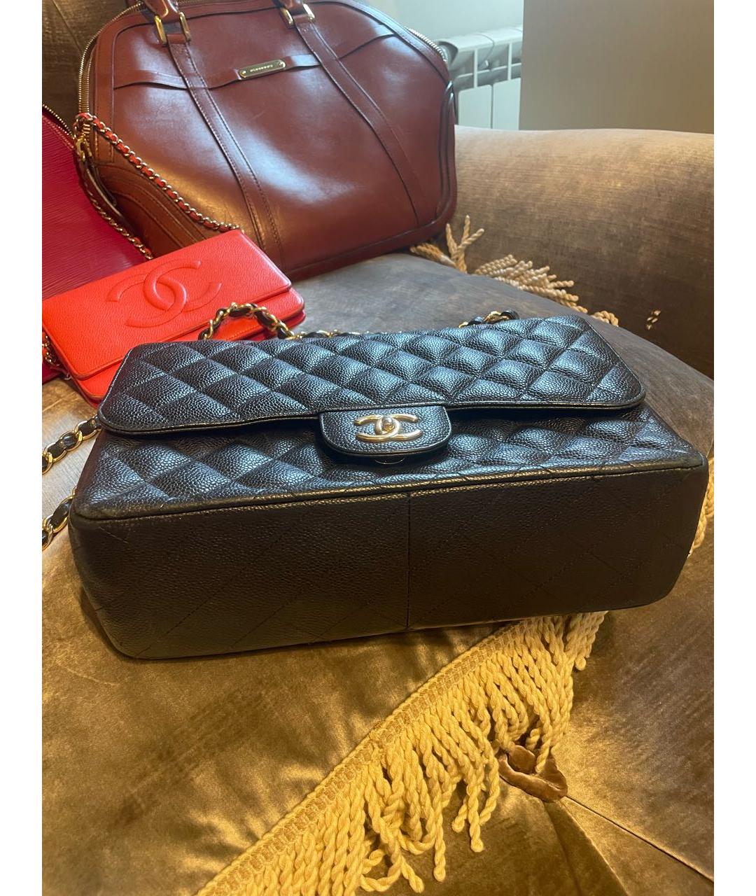 CHANEL Черная кожаная сумка через плечо, фото 4
