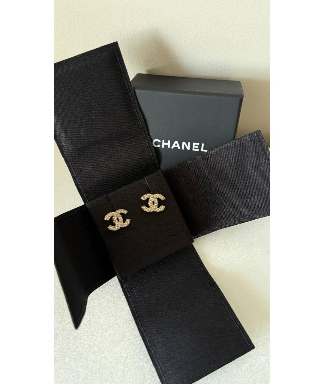 CHANEL Белые серьги, фото 2