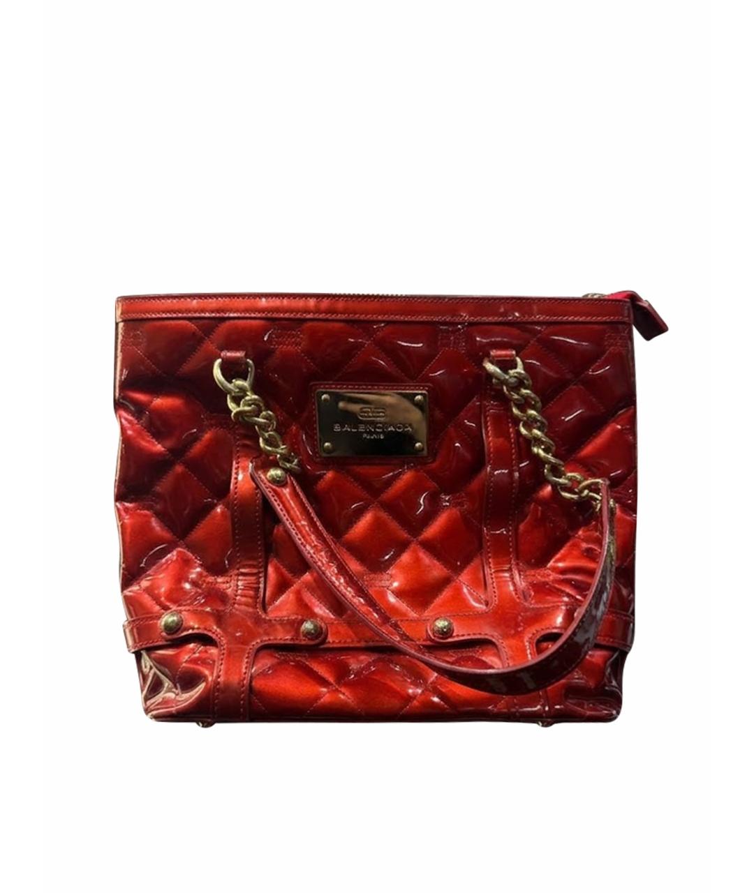 BALENCIAGA Красная сумка с короткими ручками из лакированной кожи, фото 1