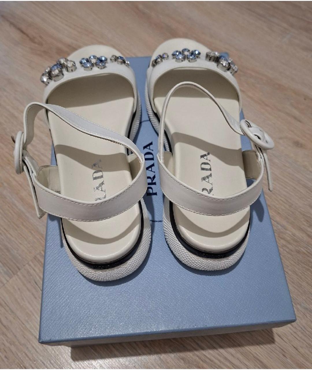 PRADA Белые кожаные босоножки, фото 3