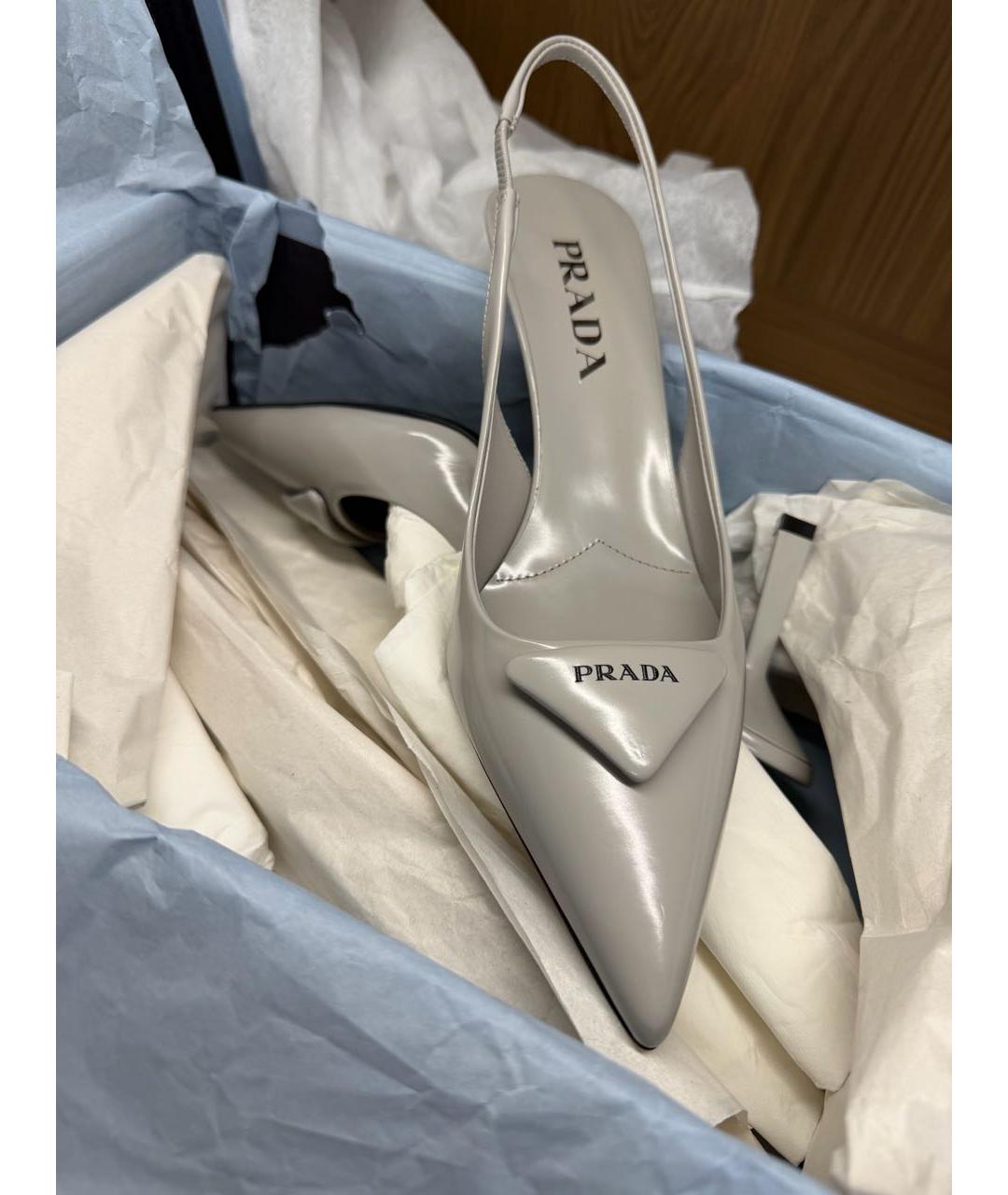 PRADA Серые кожаные туфли, фото 2